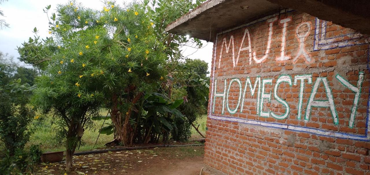 Maji Homestay Khajurāho Extérieur photo