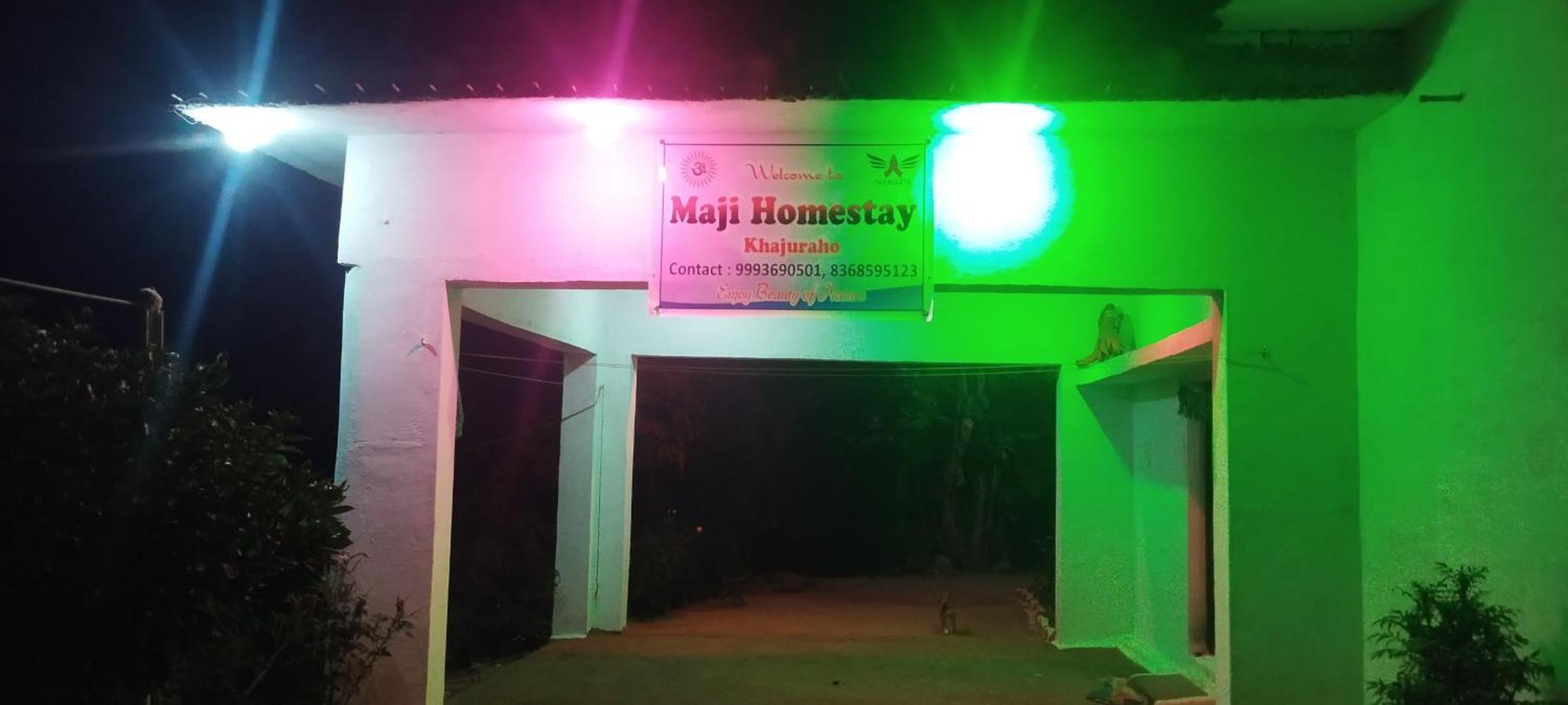 Maji Homestay Khajurāho Extérieur photo
