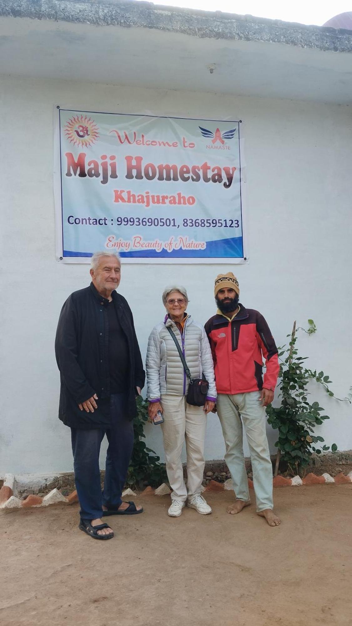 Maji Homestay Khajurāho Extérieur photo