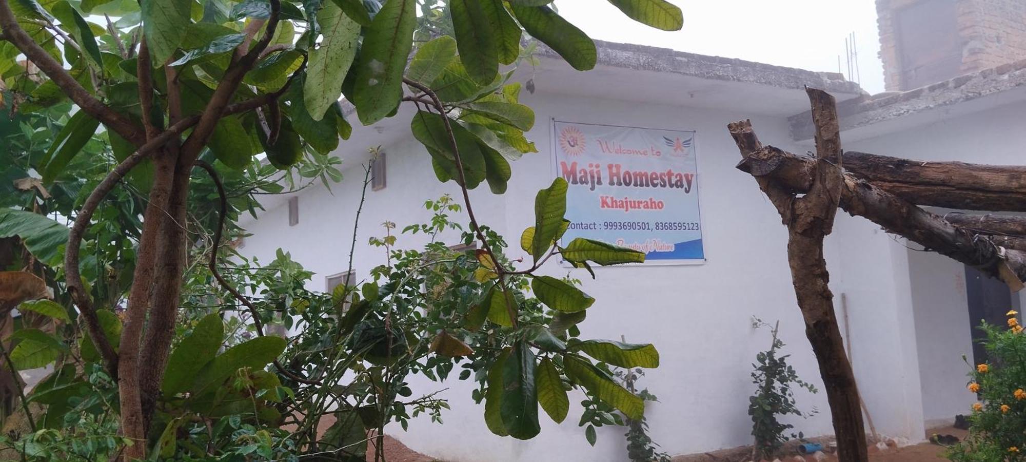 Maji Homestay Khajurāho Extérieur photo